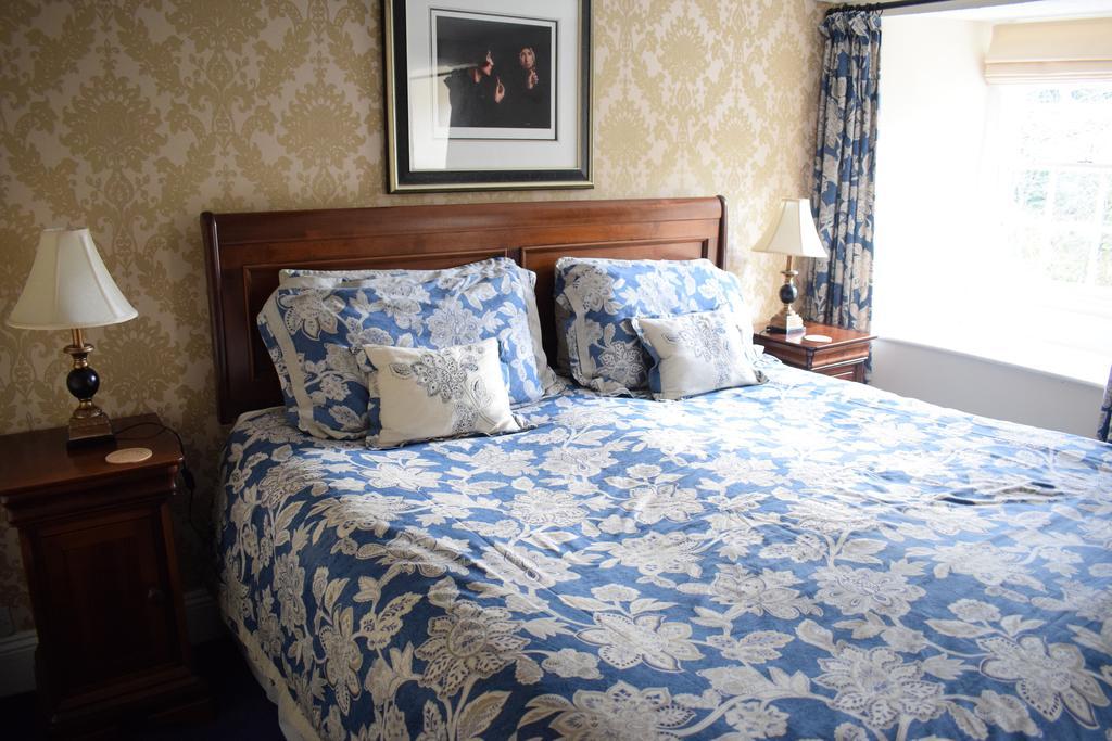 The Old Mill House Bed & Breakfast Padstow Exterior photo