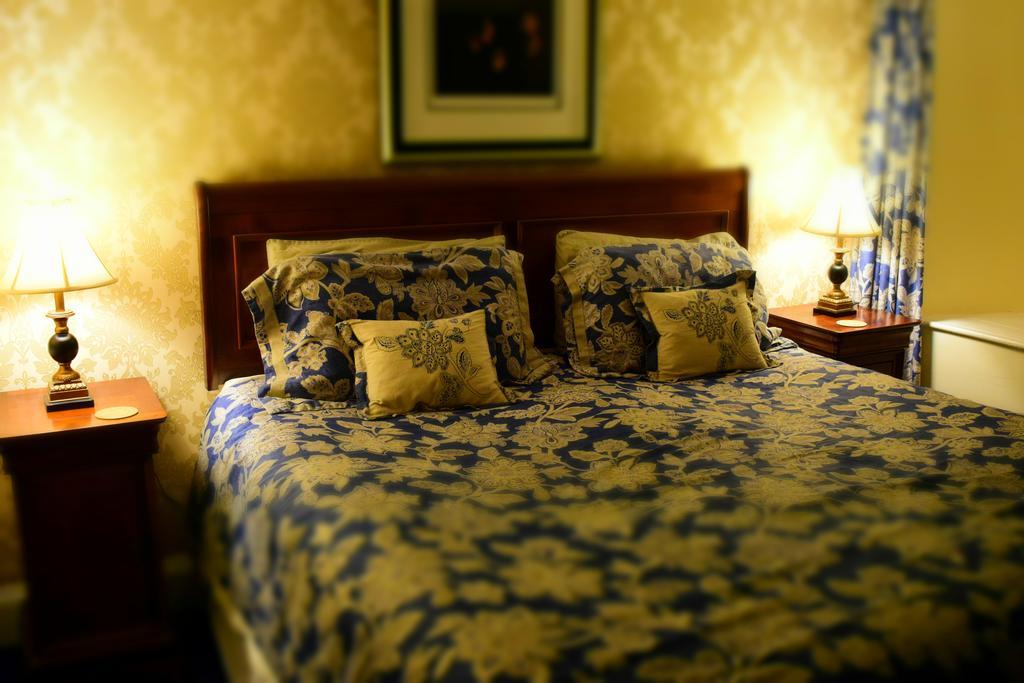 The Old Mill House Bed & Breakfast Padstow Exterior photo