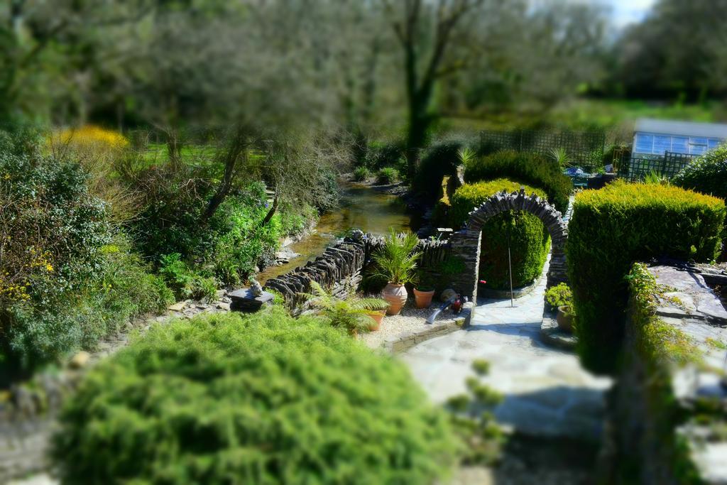 The Old Mill House Bed & Breakfast Padstow Exterior photo